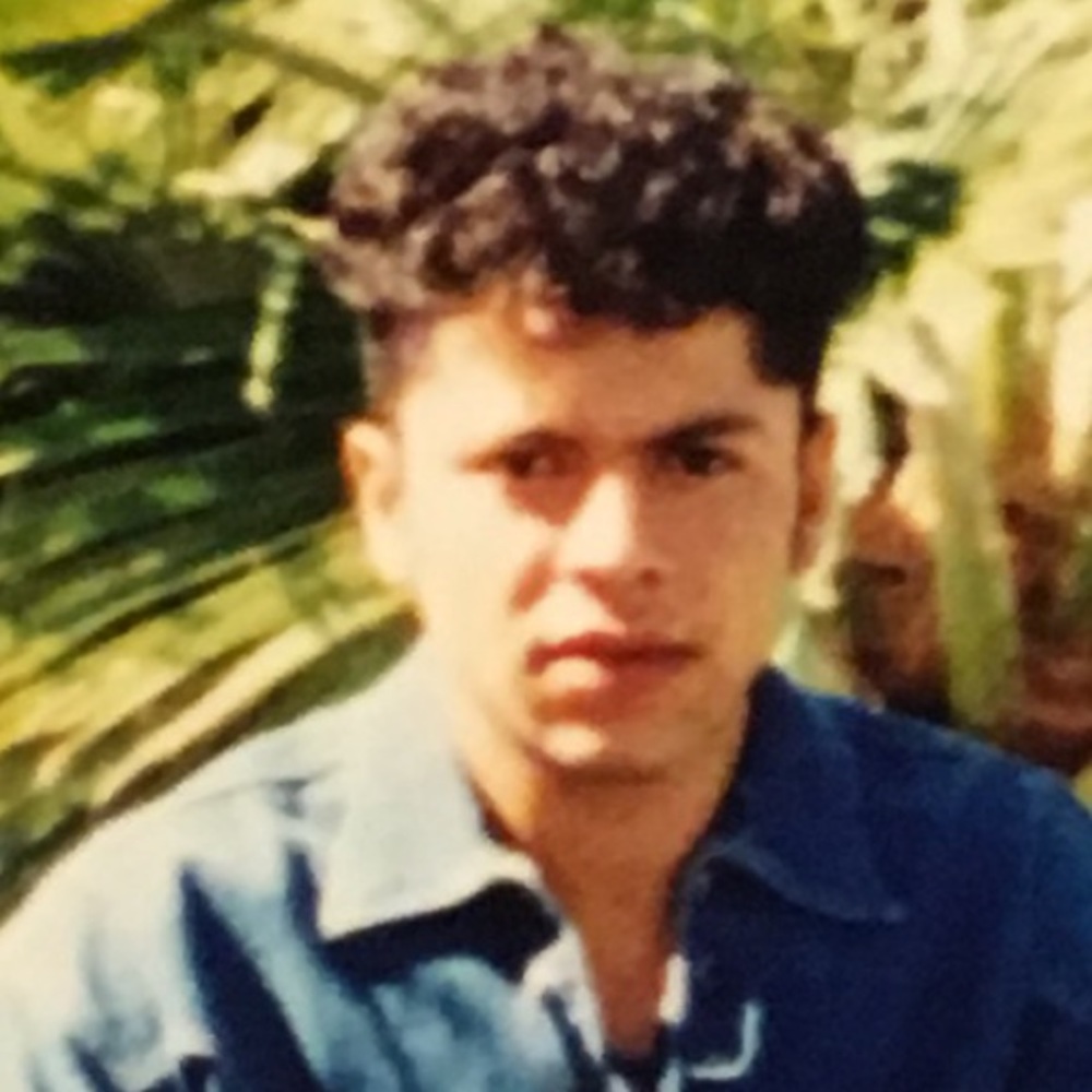 Meet your Posher, Ismael